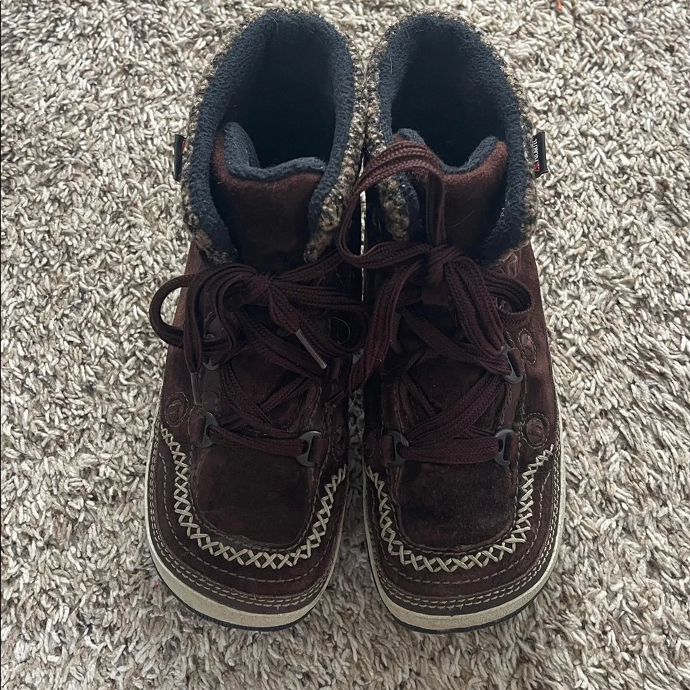Merrell Puffin Lace Mid Brown Women's Lined Suede Lace Up Snow Boots size 6.5